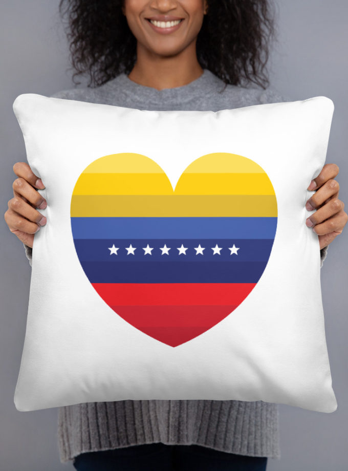 Corazón Venezuela - Basic Pillow